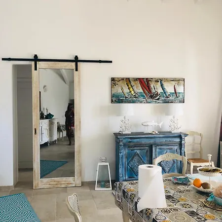 Villa Luxury& Charme Vista Mare Sardinia House Carloforte (Isola di San Pietro)