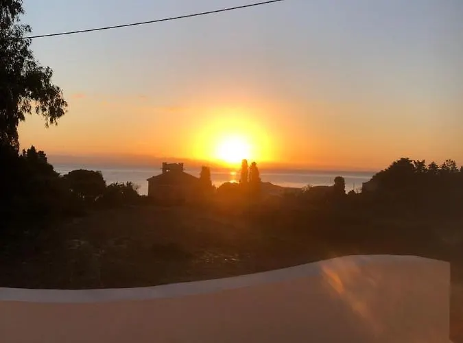 Villa Luxury& Charme Vista Mare Sardinia House *