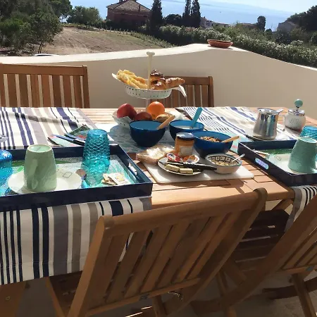 빌라 Luxury& Charme Vista Mare Sardinia House 칼로포테