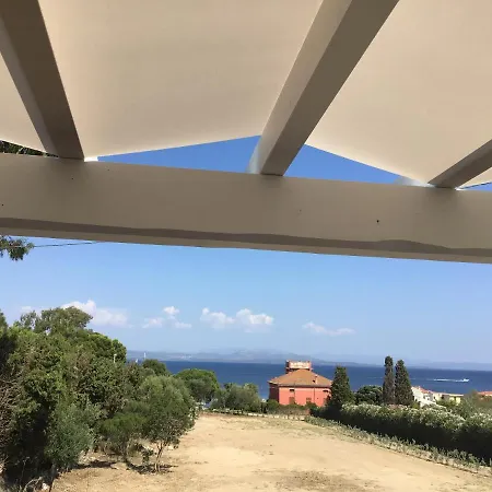ヴィラ Luxury& Charme Vista Mare Sardinia House