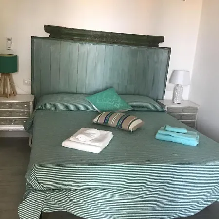 Luxury& Charme Vista Mare Sardinia House *